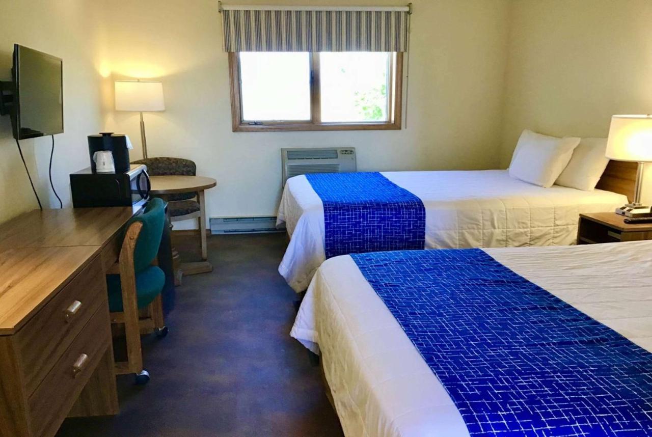 Travelodge By Wyndham Three Forks Ngoại thất bức ảnh